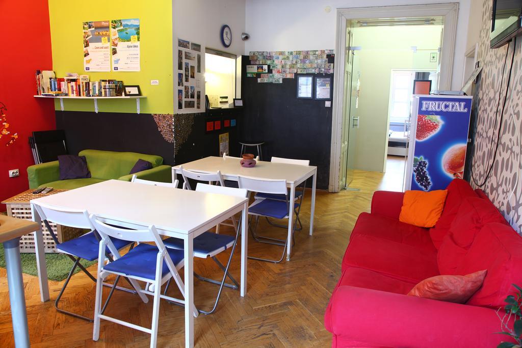 Hostel Zeppelin Ljubljana Kültér fotó